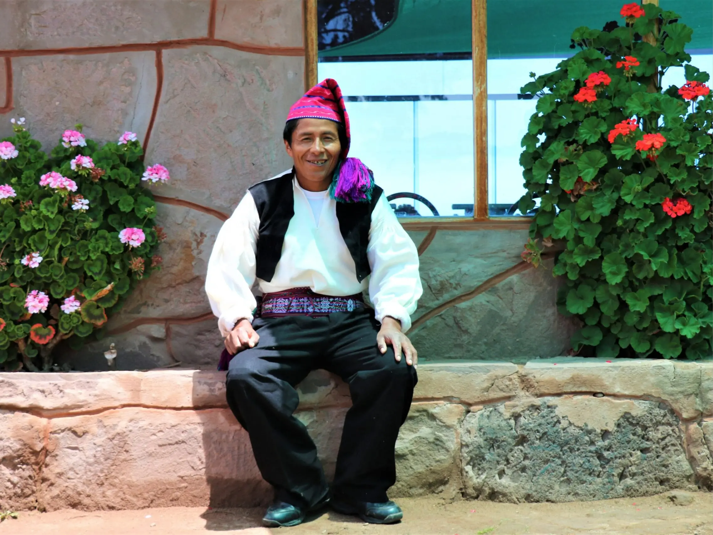 Taquile Lodge Hector