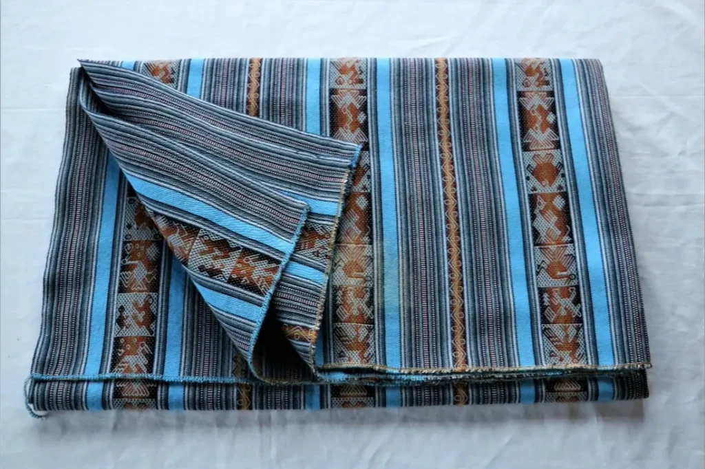 Taquile Lodge Tienda Manta 10